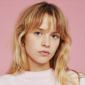 Angèle — Balance ton quoi